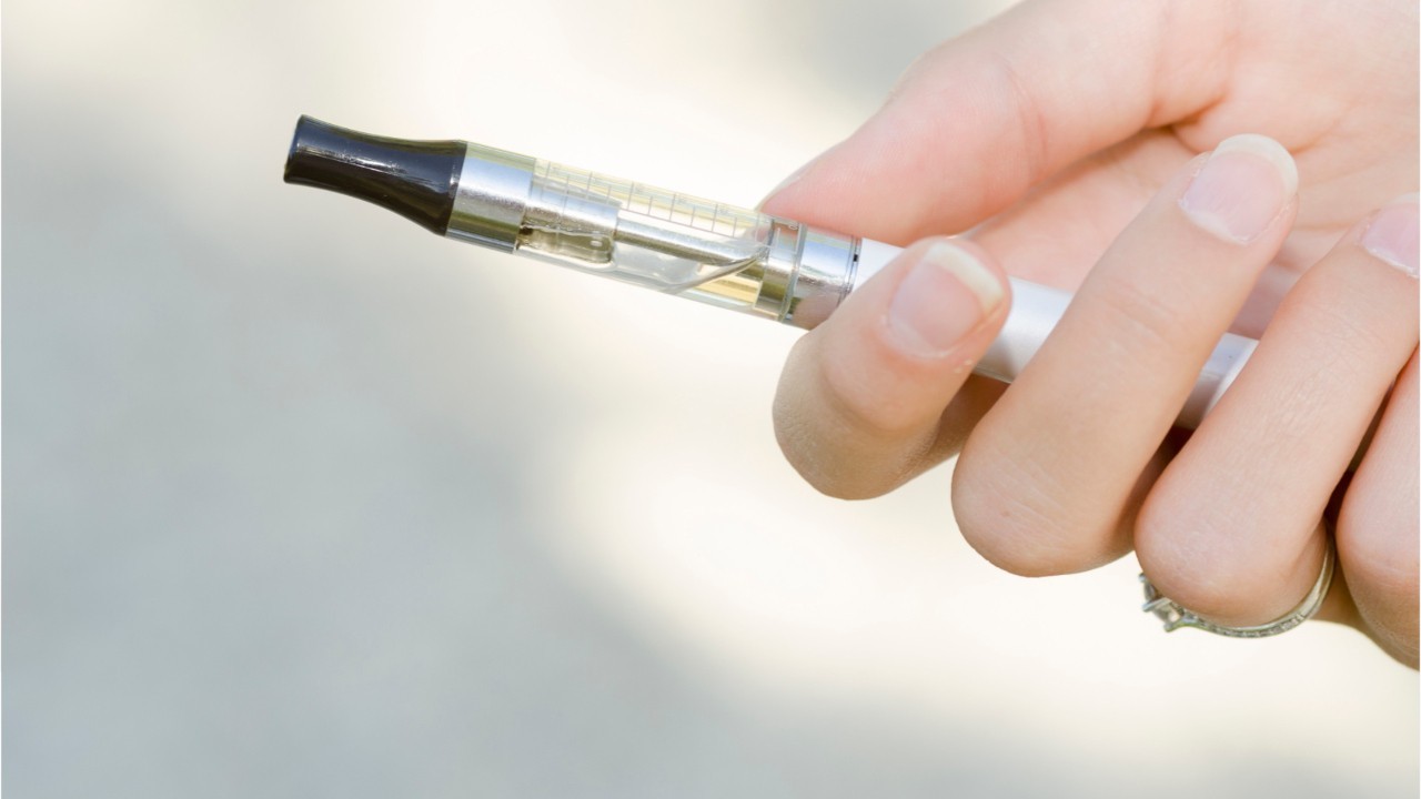 Cig vapes : de quoi sont composés les e-liquides destinés aux cigarettes électroniques ?